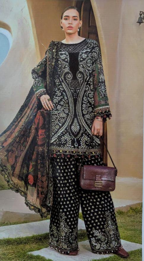5-Piece Printed Lawn Suit with Chiffon Dupatta & Embroidered Details