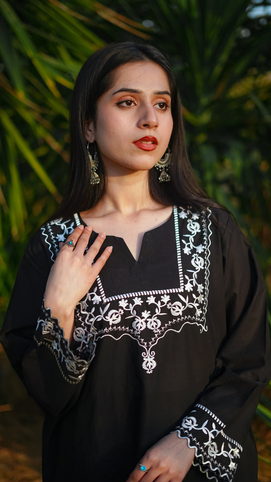Fahira 2-Piece Black Lawn with White Embroidered Detailing