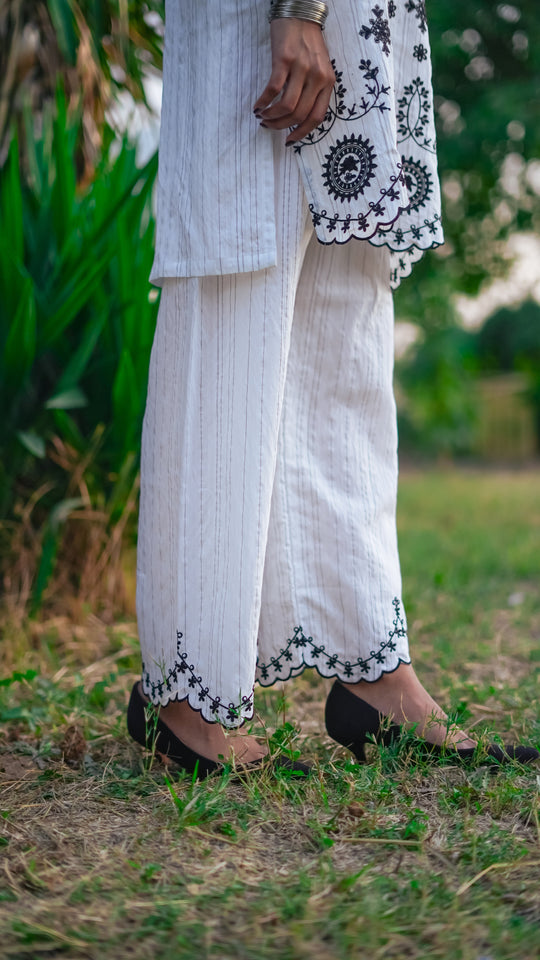 Irha, 2-Piece Embroidered Lawn Ensemble
